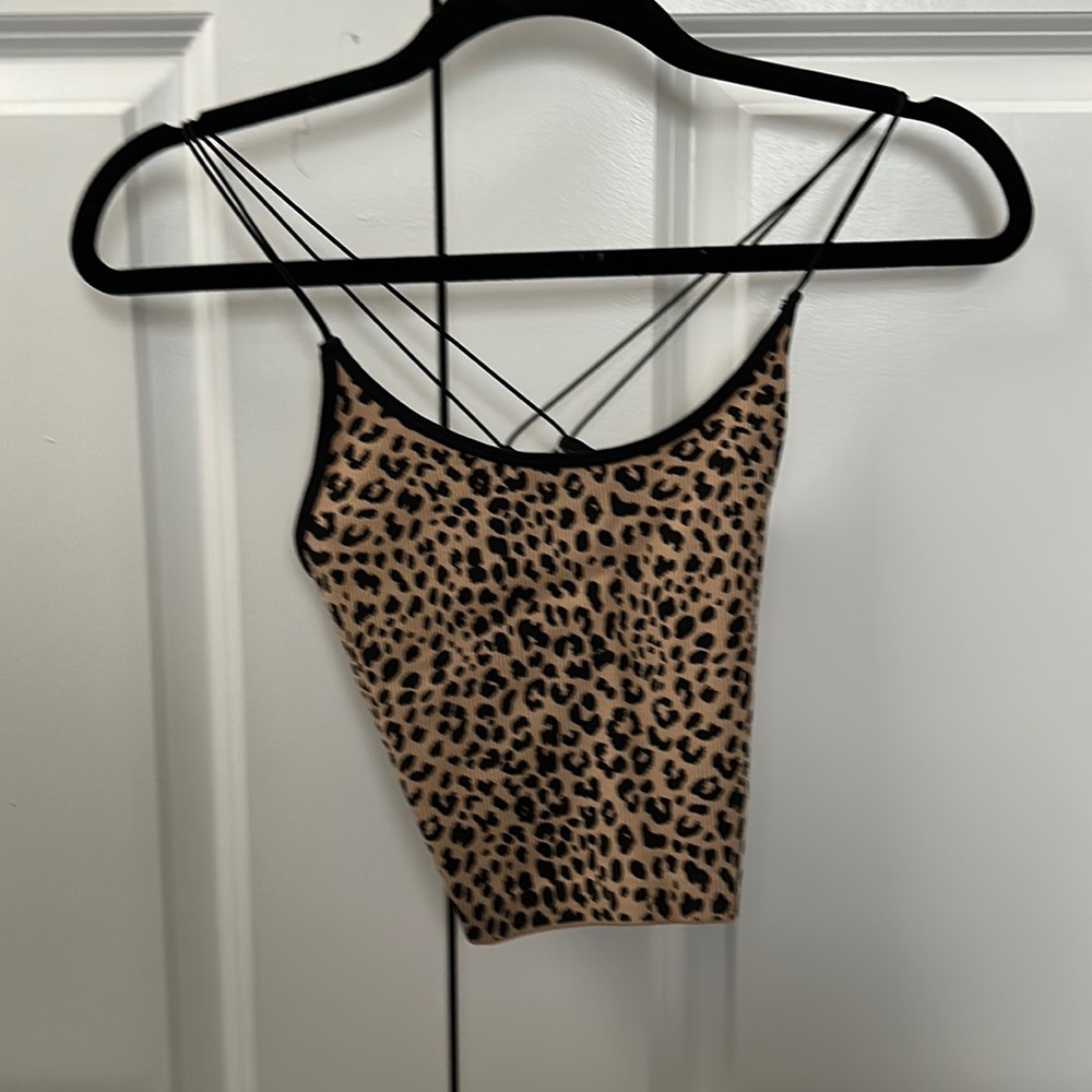 cross back cheetah cropped tank